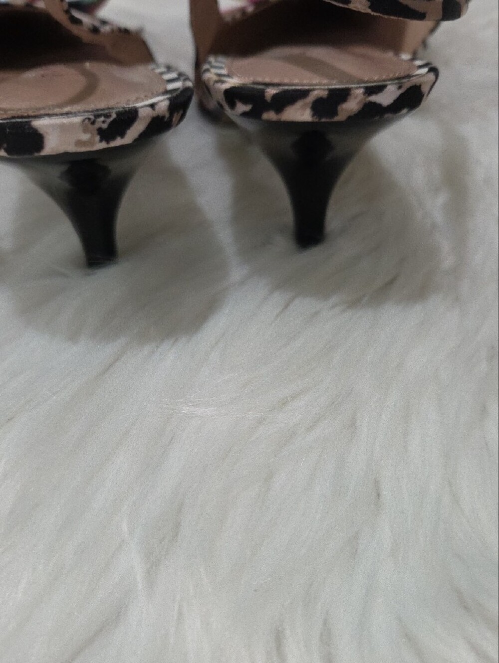 Betsey Johnson "Claira" Pink & Black Floral Bow Leopard Slingback Pumps - Picture 5 of 6